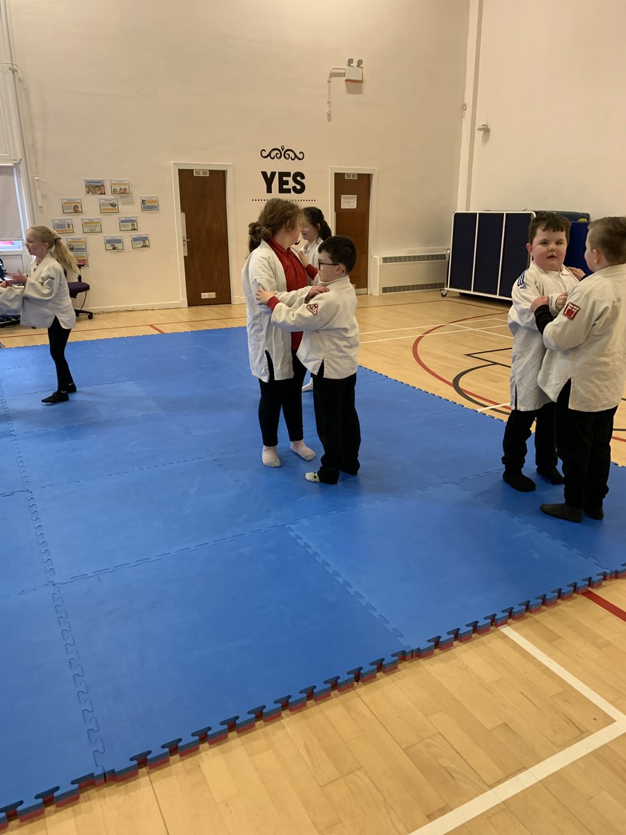 MrsFlemingP4's tweet photo. P4 enjoyed a judo taster session today. https://t.co/old1nyPPxj