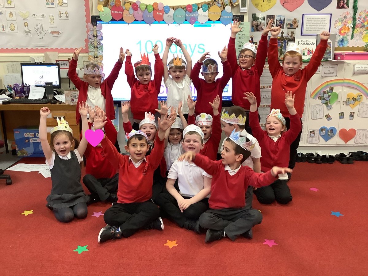 MrsH_STMB's tweet photo. 100 days more wise, kind, caring and responsible 💯 🏫🌟✨. Happy 100th Day of School! 🌈💛🥰 #StirlingLovesLearning #100DaysAtSchool https://t.co/cqLJ37Qw3o