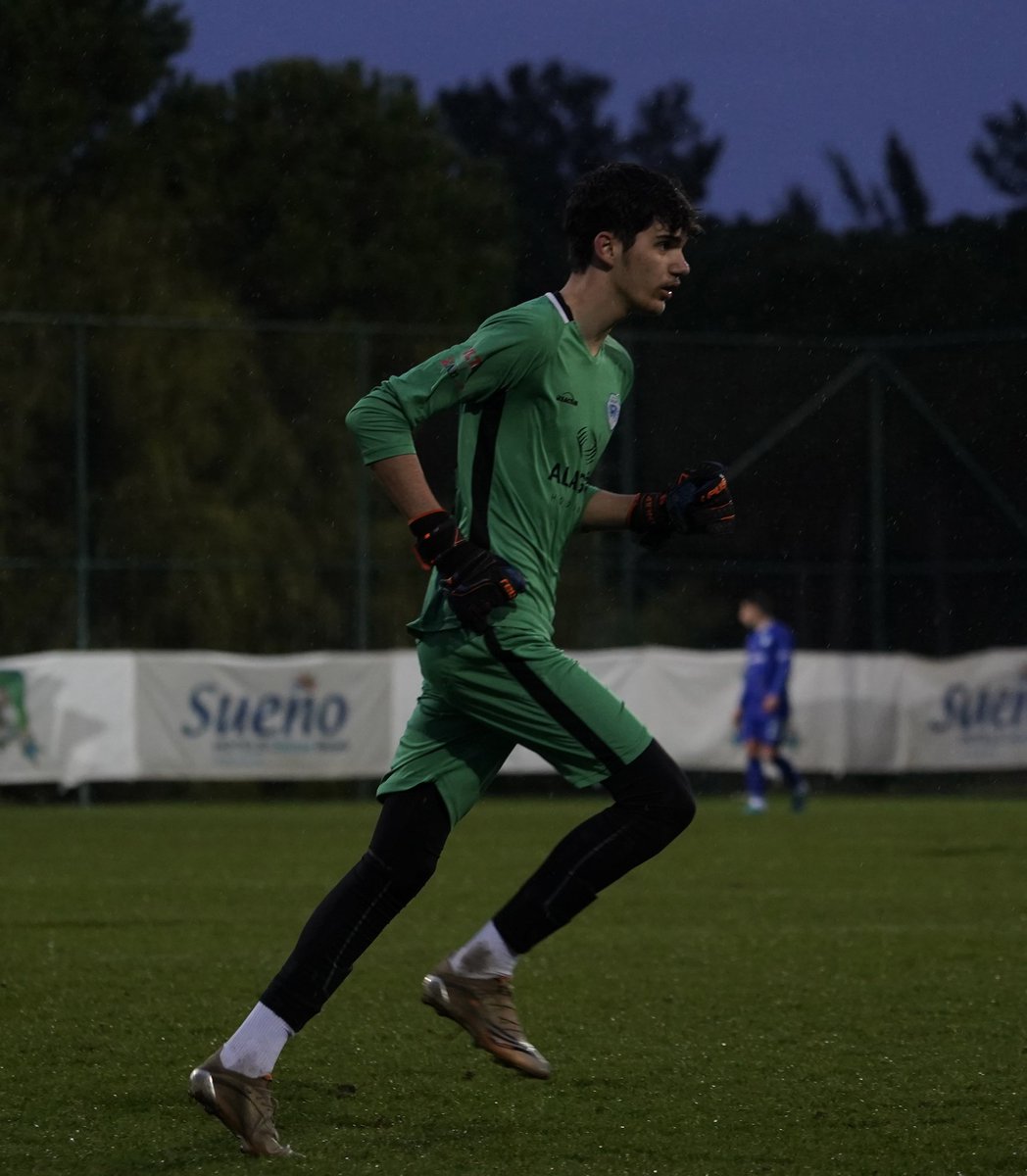 abbadr1_'s tweet photo. 💙🤍🕊️
#debut #Elhamdülillah https://t.co/PTxVDGO8vd
