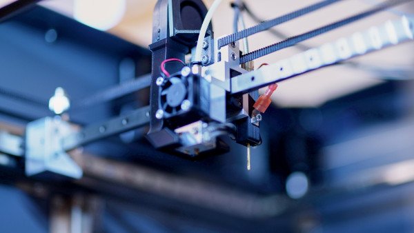 Fusion3's EDGE 3D printer ensures a near-perfect first layer for each print thanks to a new proprietary, ultra-light touch probe and mesh bed leveling system. Learn more: bit.ly/3N4O8bG