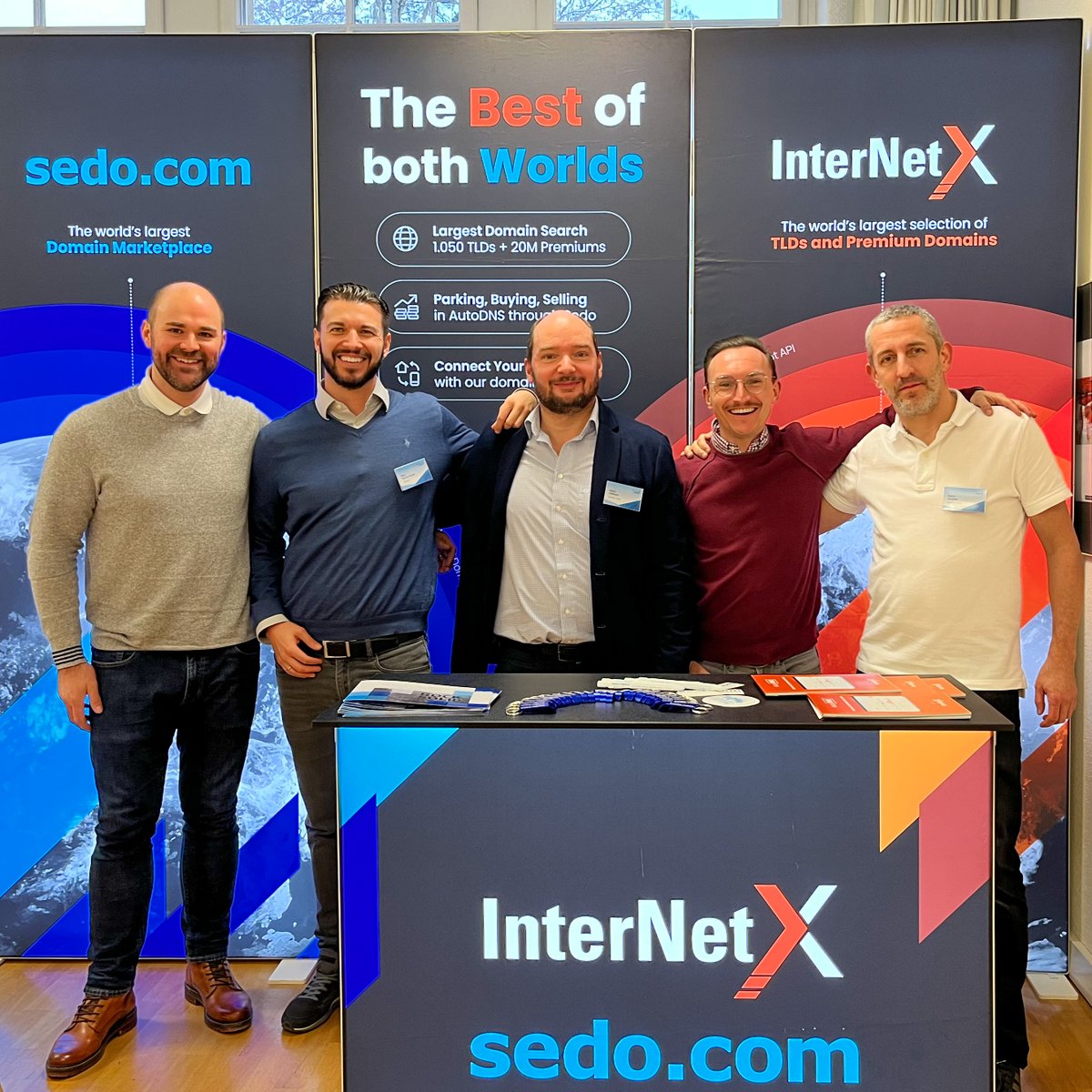 InterNetX's tweet photo. Grüezi from Switzerland and live from #domainpulse 👋
We’re looking forward to chat and network with you. You can find us and @Sedo at booth E 📍 Drop by for a chat about #domains 💬 https://t.co/SJh1zxaSOU