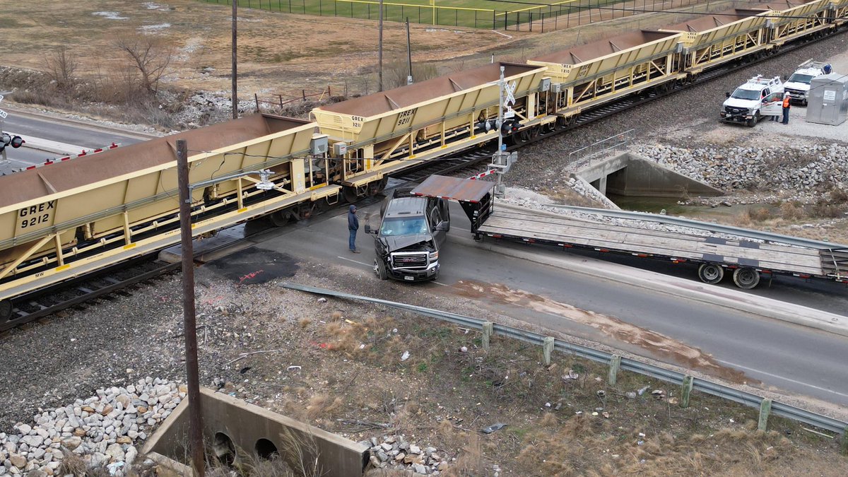 DFW Scanner on Twitter "Train vs Vehicle (Fort Worth) Fort Worth PD is
