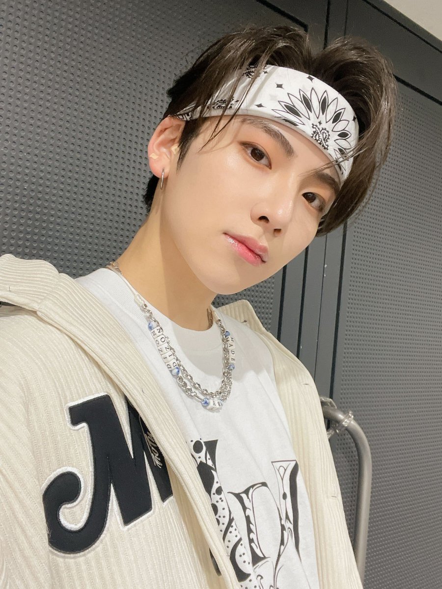 andTEAMcafe's tweet photo. Happiest Birthday Yuma🎂 We love you so much🫶

#HAPPY_YUMA_DAY
#おたおめゆーくん2023
#유마_열아홉번째_생일이다요 https://t.co/5cKdUwcSeU