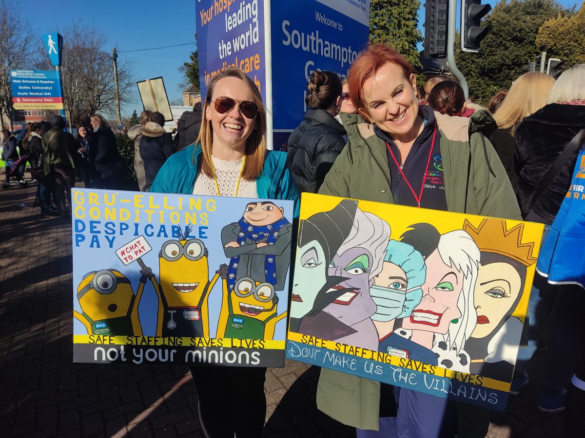 1) Nurses, HCAs, Nursing associates all deserve better pay

2) We Cannot Function without the nursing Proffession

3) Unsafe staffing is dangerous for patients 

4) the fight for the NHS is a fight for all

Retweet if you agree! 

#FairPayforNursing #RCNStrikes #nhsstrikes