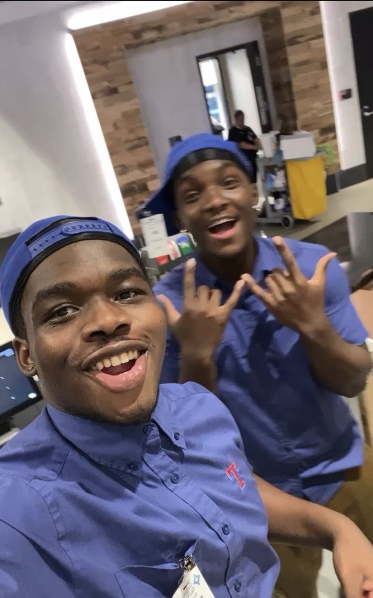 JKELLYY_'s tweet photo. My brotha 💙 luv u boi 🙏🏾 🕊️ https://t.co/LbNII8YuzD