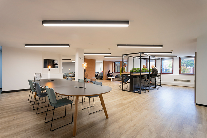 mantlespace's tweet photo. S.P.A.C.E
#location #flexiblebusinessspace #businessspace #servicedoffices #flexiofficespace #workspacesolutions #workspace #officespace #office #officedesign https://t.co/b3YUhiOzdL