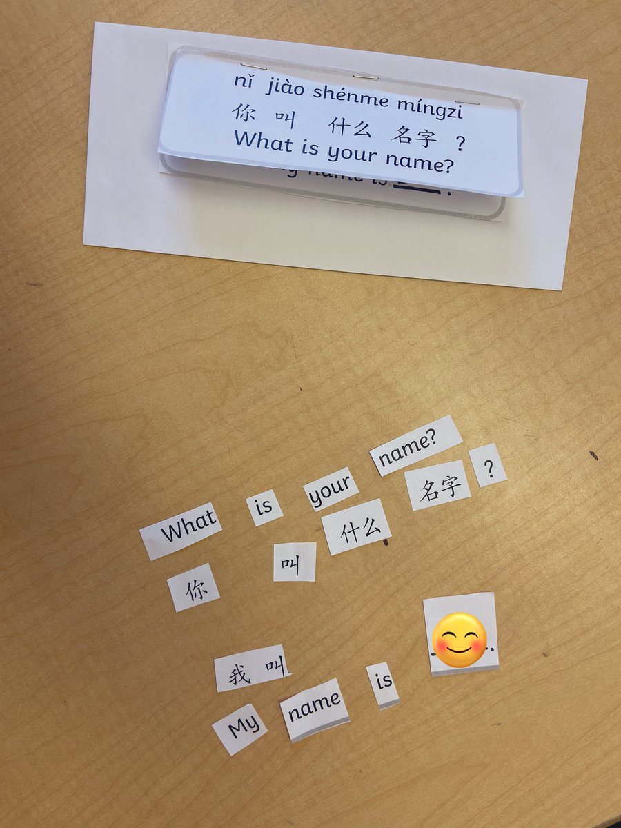 Learning about commonly used phrases using dual language cut-up sentences 🤍📝 <a href="/JamesWHillPS/">JamesWHill</a> <a href="/HaltonDSB/">HDSB</a> <a href="/HDSBESLelem/">Elementary English Language Learner</a> <a href="/HDSBEquity/">HDSB Human Rights, Equity & Inclusive Education</a>
