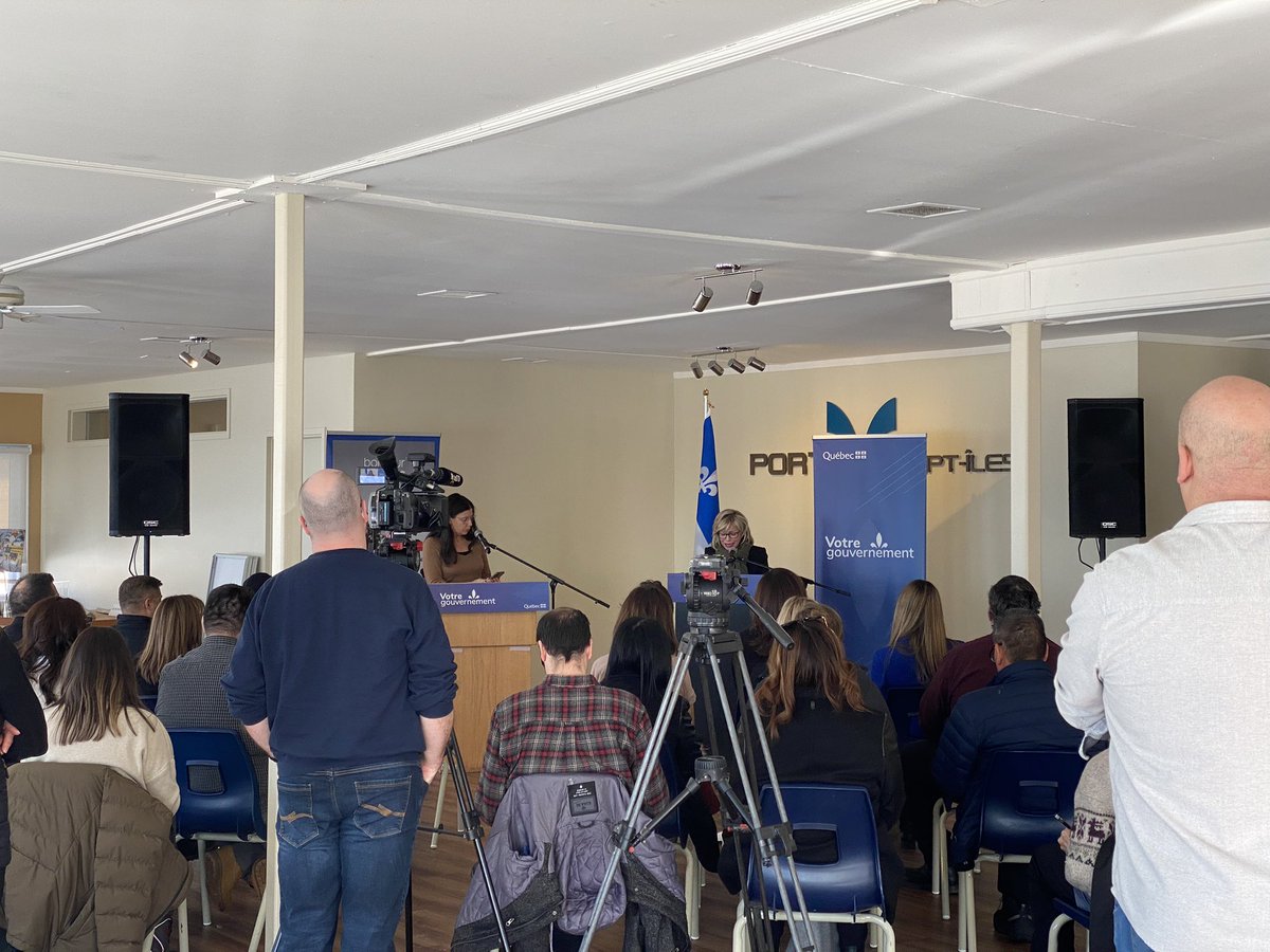 Yohan_Cetout's tweet photo. Conference de presse de la ministre du tourisme ce matin #côtenord #tourisme #soundengineer https://t.co/R7t9nwjzit
