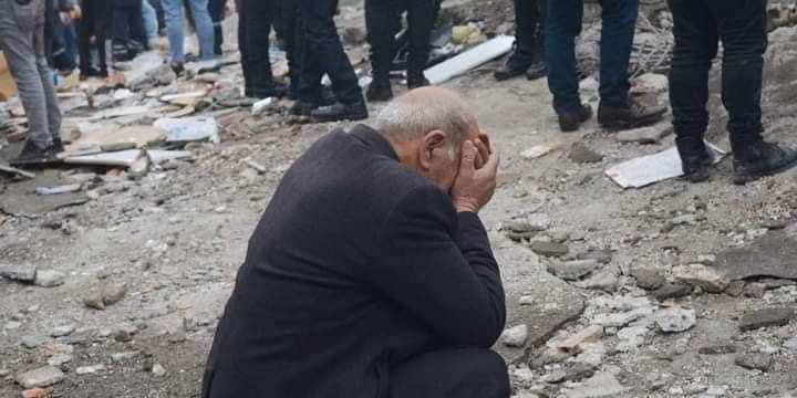 Sanjar4All's tweet photo. Heartbreaking scenes in Turkey/Syria at the moment following a major earthquake of 7.8 which has caused mass destruction. The current death toll is 1,200 and rising.

Allah ﷻ have mercy on the people of Turkey/Syria and grant them ease in this difficult time. 

#Turkey #Syria https://t.co/5lxWVTXCpL