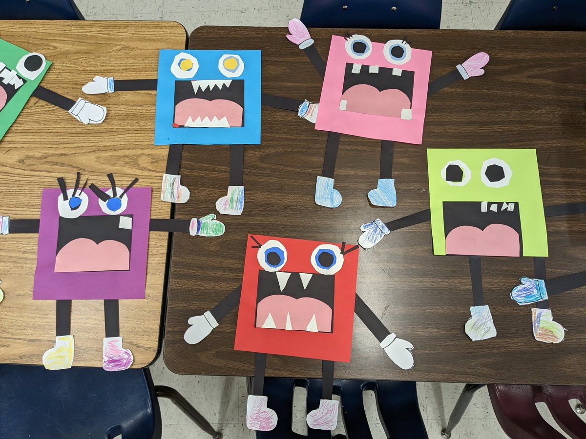 mshongsclass's tweet photo. First graders made their own loudmouth characters after learning about Atlanta artist Greg Mike and his character Larry the Loudmouth! So much fun!! #teamBryantES #cobbArtRocks #artsedga #gregMike https://t.co/9Qk3yTyEtL