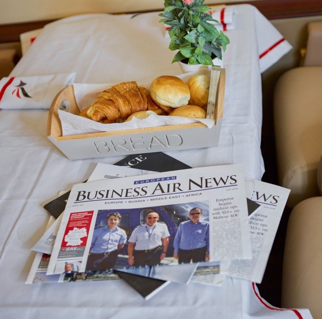 Izy_Air's tweet photo. It is said that information is the oxygen of the modern age, it is our duty to keep you breathing.

The best private jet choice is... IZY AIR https://t.co/sGxSMnJACe