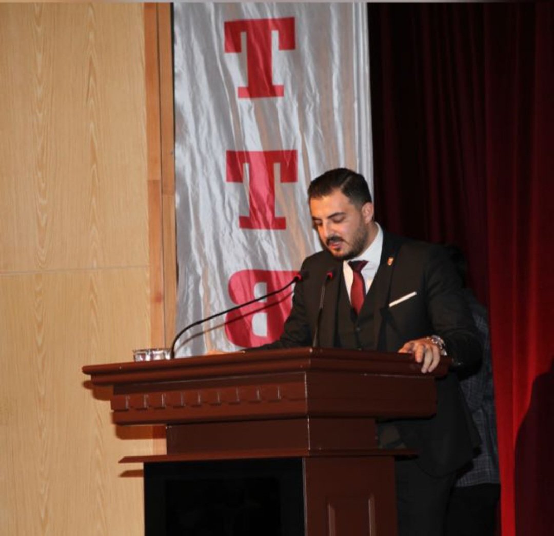 İnna Lillâhi ve İnnâ İleyhi Raciûn 

Milli Türk Talebe Birliği Adıyaman şube başkanımız, yol arkadaşımız, kardeşimiz Oğuzhan Kılınç vefat etmiştir.
Ruhuna Fatiha.