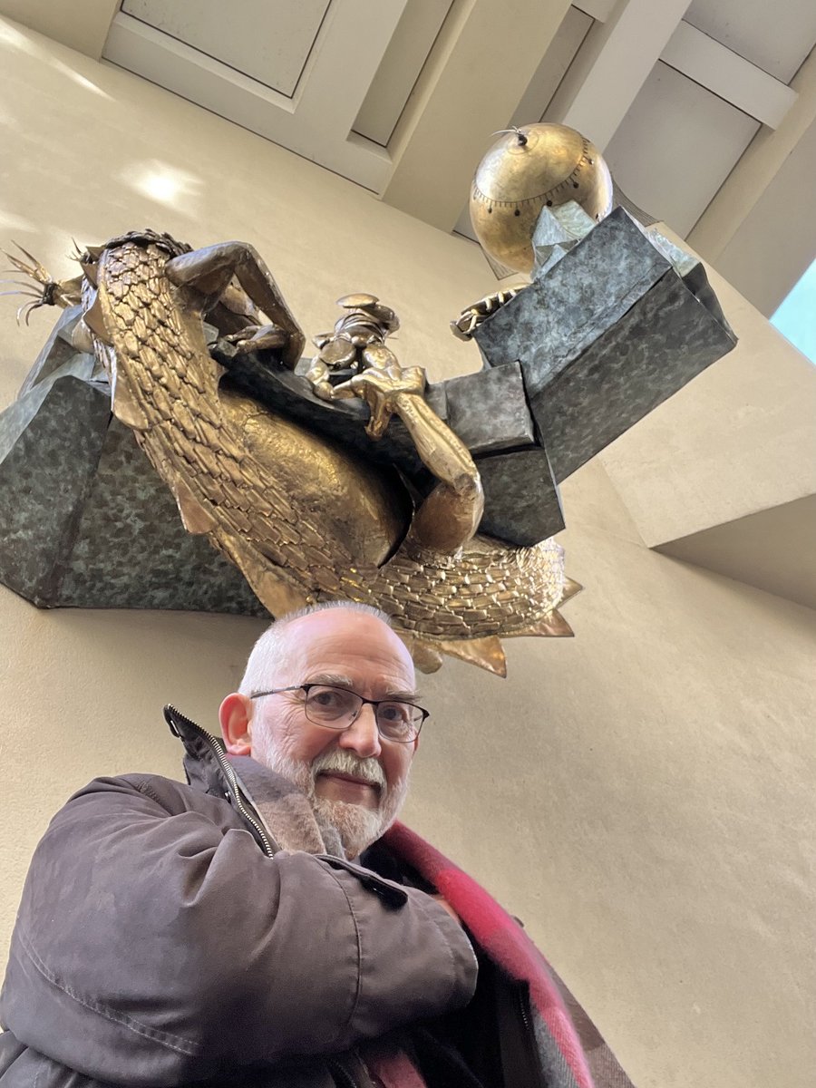 "Le Défenseur du Temps, c'est moi, l'artiste qui lutte toute sa vie pour défendre son œuvre". Jacques Monestier. 
Un très grand merci @LafAnticipation  et Cyprien Gaillard pour la réactivation de l'horloge et à la <a href="/MParisCentre/">Mairie de Paris Centre</a> et au <a href="/CentrePompidou/">Centre Pompidou</a> pour en prendre soin.