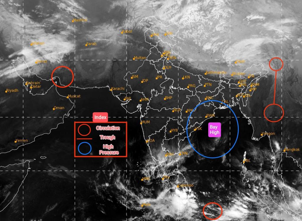 CycloneAnalyser's tweet photo. #DailyWxReport
Nothing special, but heavy showers expected in #Srilanka https://t.co/bHlH4Pk8R4
