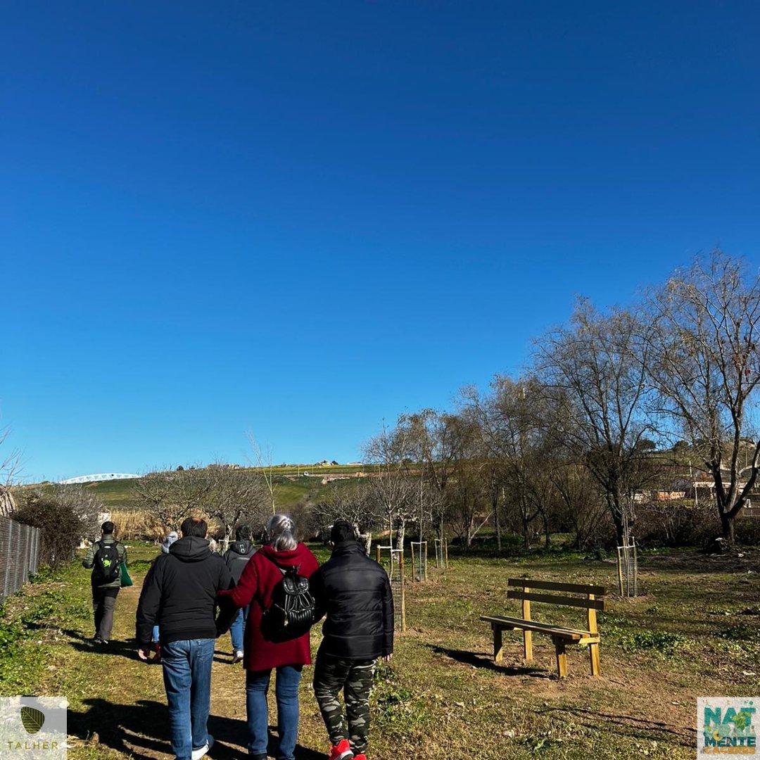 naturalmentecc's tweet photo. Una semana más en #naturalmentecáceres hemos realizado actividades con centros como @NorbaBlog , asociaciones como #Novaforma y con familias y adultos. ¡Muchas gracias por participar!
@Ayto_Caceres @Talher_ https://t.co/Ns9icM3YUS