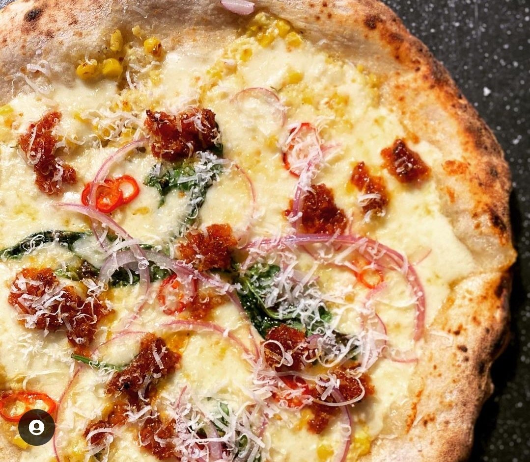 StubbornMuleBru's tweet image. Used to think the old monthly #Brewtaps came round quick 😜 Anyway, next up 👉  Taps are open THIS FRIDAY 10th 4pm til 8pm, food by @GreatNorthPieCo 🤤 Followed swiftly by an all dayer ish Sat 11th 1pm til 8pm 🍻 with even more top nosh by @Urban_Crust #craftbeer #altrincham ✌️