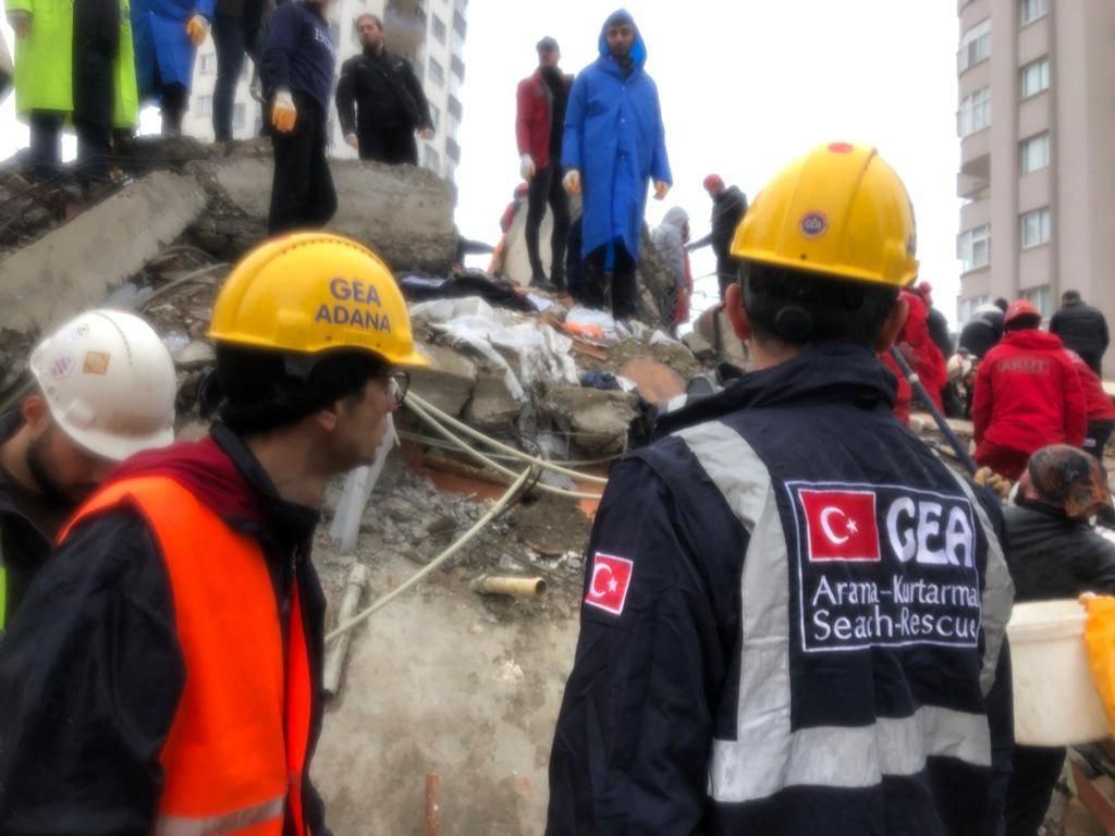 odedeogluile's tweet photo. @GEA__SAR İstanbul ekibimiz İskenderun a ulaşmıştır ve enkaz çalışmalarına başlamıştır.
.
.
#gea #deprem https://t.co/drXbe31ddo