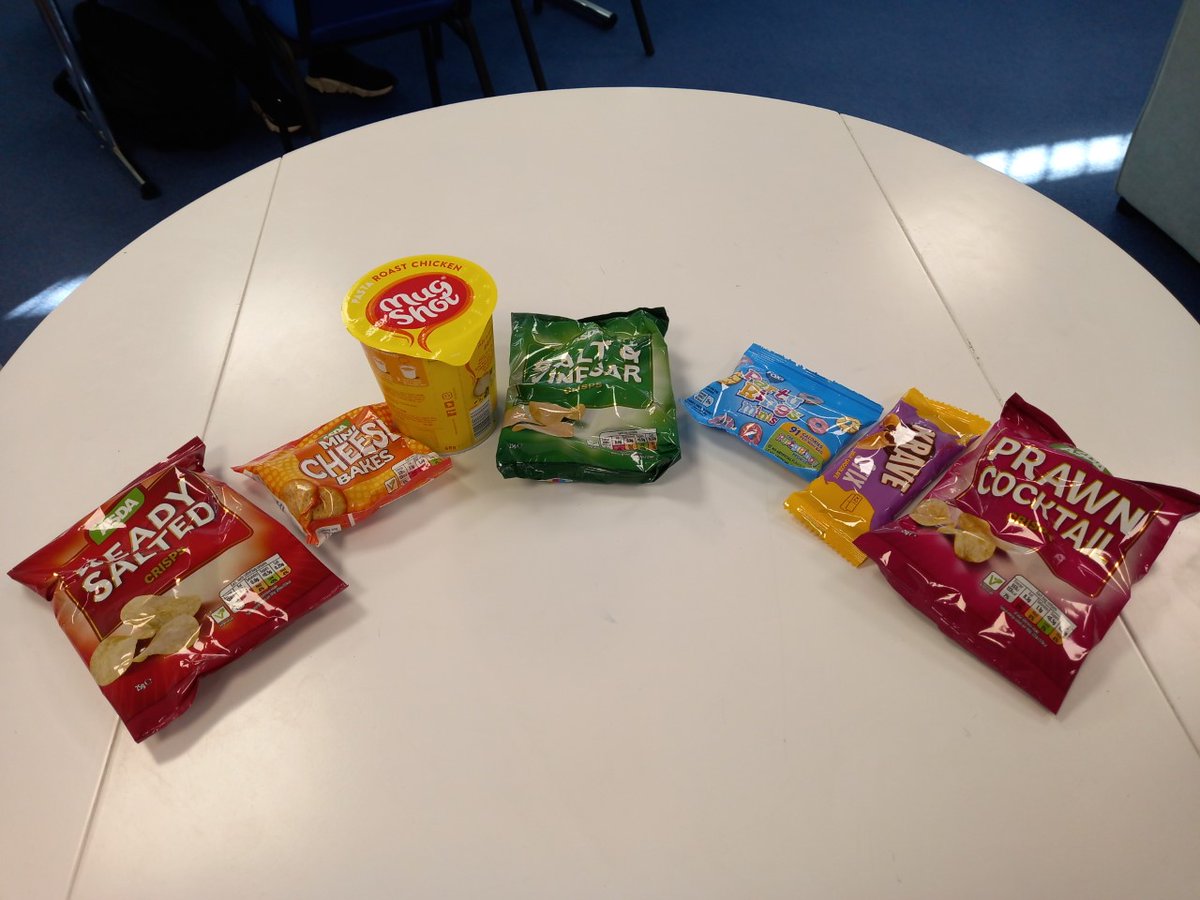 HHELCNottingham's tweet image. Taking on the Taskmaster challenge of the day as part of Children&apos;s Mental Health Week - a range of approaches and we even snuck in a rainbow brain in our workshop with UoN Neuroscience students! #CMHWTasking #FOSAC @UoNNeuroscience