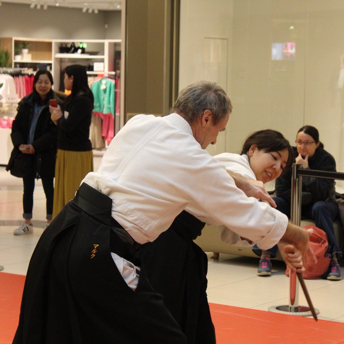 JapanEmbLUX's tweet photo. #belleetoile #luxembourg #aikido #flam #kendo #taijitsu #japaneseculture #Japanesemartialarts #budo #japonaupaysdusoleillevant #kyudo #embassyofjapaninluxembourg #ambassadedujaponauluxembourg #在ルクセンブルク日本国大使館 https://t.co/KZ0dIe2E3t