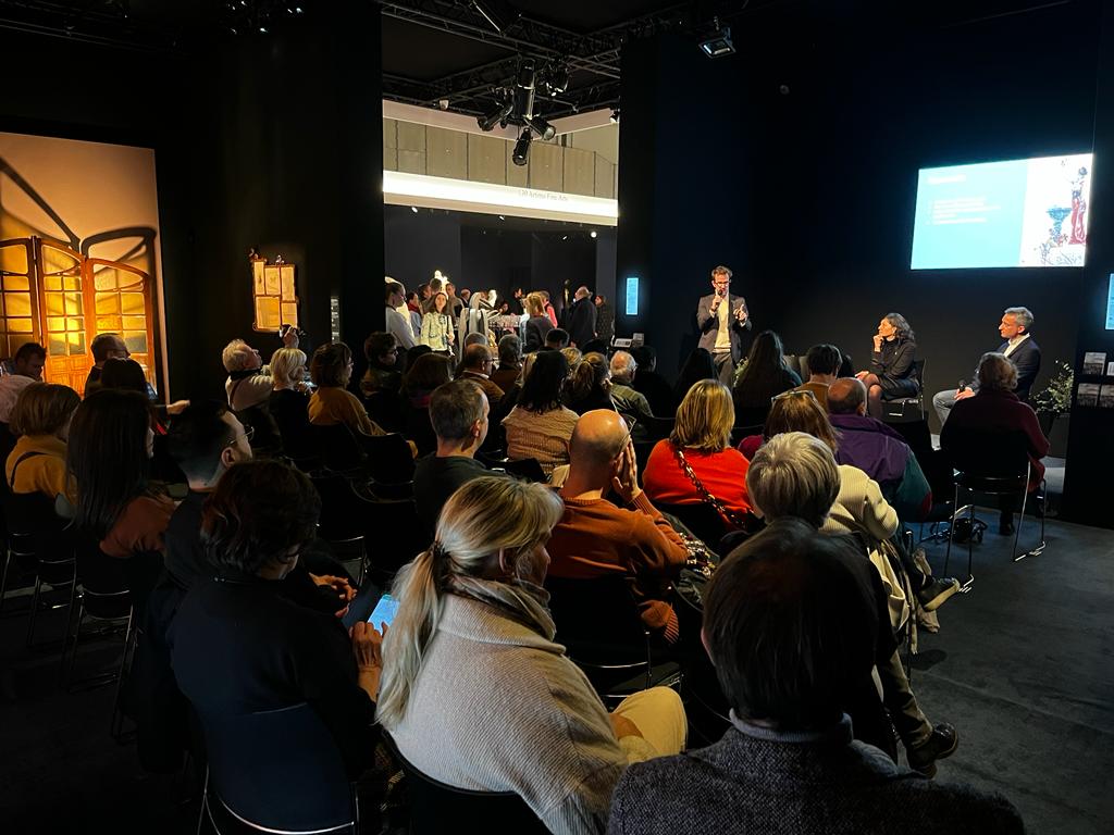 artts_heritage's tweet photo. Full house yesterday for our  #arttalk at @BrafaArtFair with @K_B_Foundation 

How to create your safe #digitalart #collection ? 

Our ecosystem will create a lot value this year👏💥#NFT @logion_network @be_dasc @elieauvray @cryptokiwidip @CHRISCRYPT0 @Crowell_Moring @ssarri https://t.co/Hp5T6LW1De