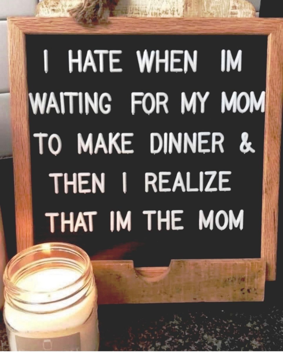Happy Monday, Mom! Hope you had a great weekend and that you have a plan for dinner before anyone even asks about it!!😂

#fearlessmom #fearlessfunny #motherhood #momlife