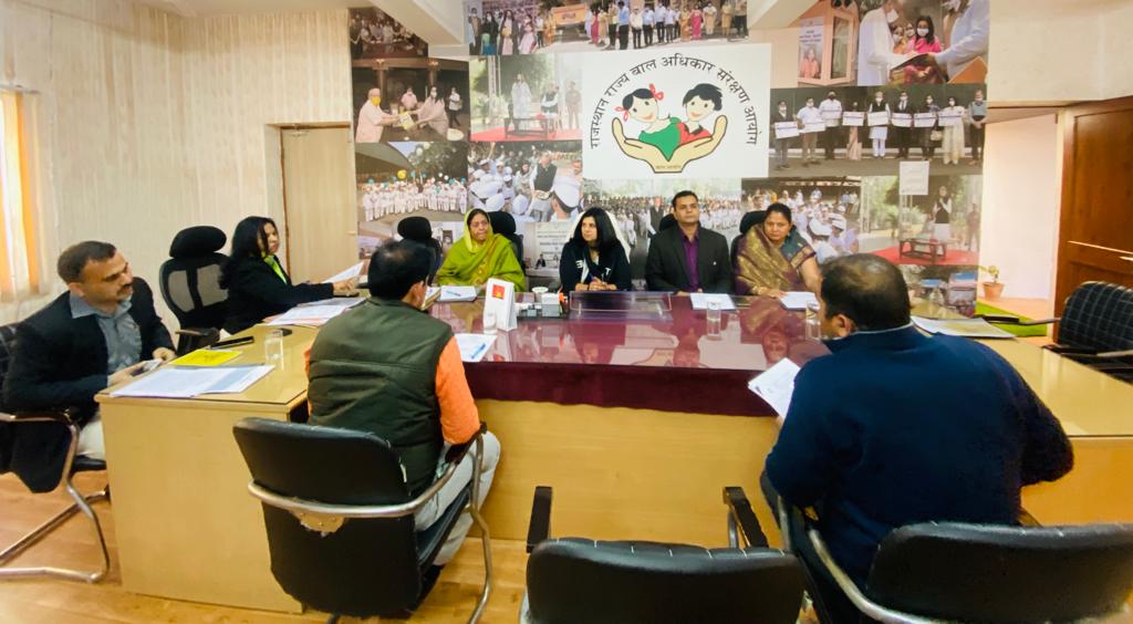 rscpcr's tweet image. बाल आयोग अध्यक्ष श्रीमती संगीता बेनीवाल जी की अध्यक्षता में आयोग की फुल कमिशन की बैठक आयोजित हुई..
बैठक में  ‘परीक्षा पर्व’ की पूर्व तैयारी को लेकर चर्चा की गयी..
बाल आयोग के माननीय सदस्यगण मौजूद रहे ।
@RajCMO
@SangeetaBeniwa3 
@SangeetaGarg_ 
@shiv_naga 
@AkhilNSJaipur