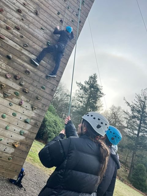 TheBarlowRC's tweet photo. #RevisionCanBeFun🌟
Just ask @thebarlowrc #Year11 Pupils!
#GhyllHead 'Revision' Residential, you were amazing ✨
#GCSE #English #Maths #Revision #Year11Revision #TheBarlowRC #AcademicExcellence #HighStandards #HighExpectations #Didsbury #StudyTips #TheBarlowFamily #TeamBarlow https://t.co/B3LWuCIIEd