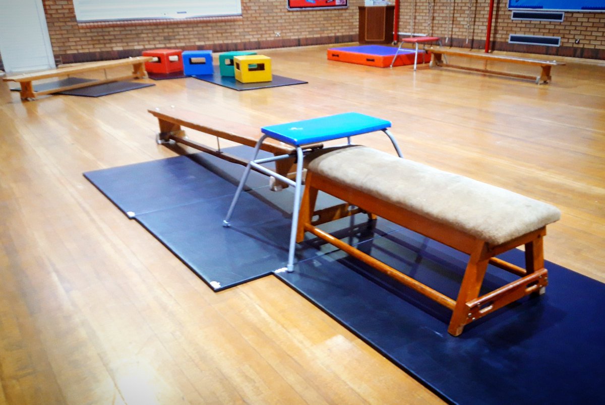 RBGym_Sam's tweet photo. Nursery have had a great morning in PE 😃 Pupils were trying to walk tall like giraffes whilst using equipment. It was great to watch pupils become more confident walking on their tip toes and challenging themselves by moving in different directions 👏 #PrimaryPE #PhysEd https://t.co/ffN50jkUUf