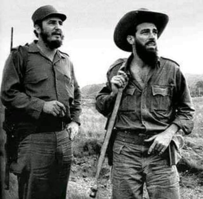 Ejemplo que perdura en la historia Cubana. #CamiloVive   #DMECiegodeAvila  
<a href="/JHGcasanova/">julio Heriberto Gómez Casanova</a> <a href="/CalderonPineiro/">Luis Enrique Calderón</a> <a href="/ygr585/">Yoeni González Rodríguez</a>
 <a href="/GladisMarrero/">Gladis Ruiz Marrero</a> <a href="/CubaMined/">MINED</a>
<a href="/mora_aly/">Aly Martinez Mora</a>  <a href="/elsa_ena/">Ena Elsa Velázquez Cobiella</a> <a href="/MadeleysL/">Madeleys Sánchez Llanes</a>