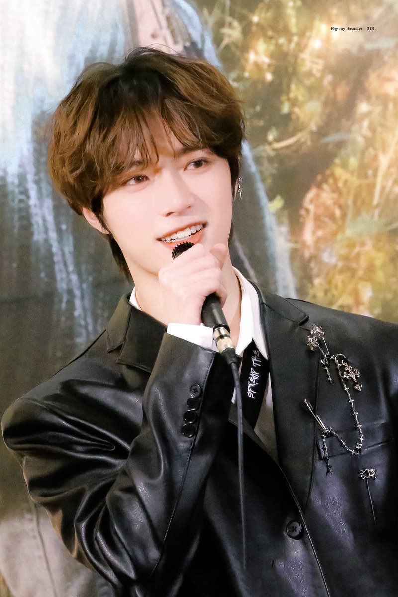 HeymyJasmine313's tweet photo. 20230206 🥹

 #TXT #TOMORROW_X_TOGETHER #범규 #BEOMGYU https://t.co/AW9YFcdozE