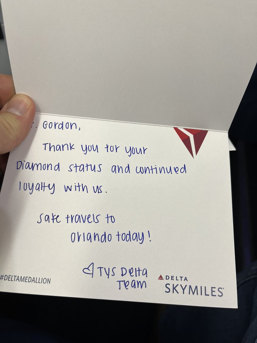 BlakeAGordon's tweet photo. It’s the little things that make the trip smoother. The @Delta team @FlyKnoxville brightened the day. https://t.co/P4o0FHEe6e