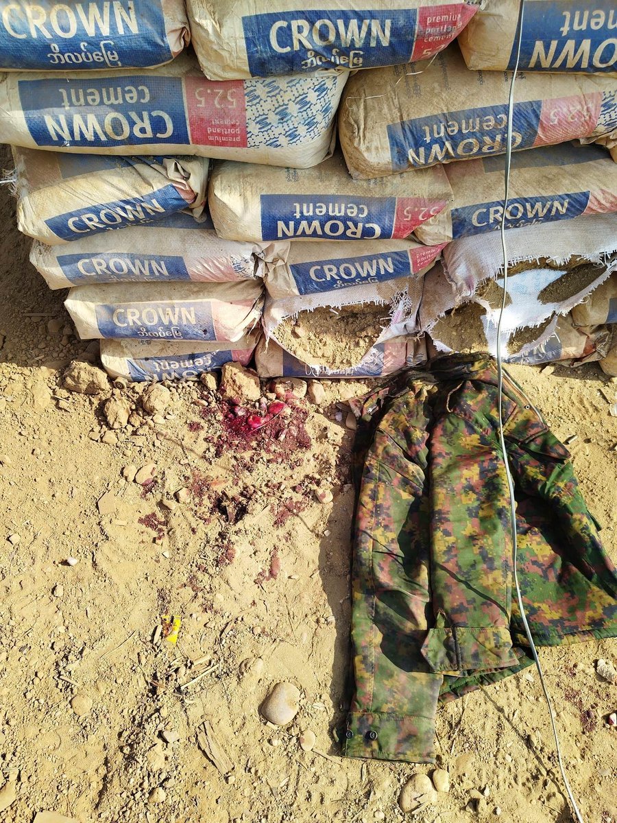 Myanmar_Now_Eng's tweet photo. Resistance fighters in Sagaing Region’s Homalin Township managed to retain control over Shwe Pyi Aye Myothit for three days despite a heavy military presence in the area
#Myanmar 
https://t.co/tdtjRIIMro https://t.co/lqwOLYbqI2
