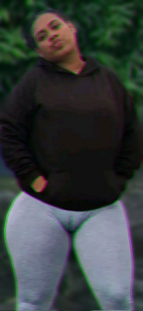 JhackBlack1's tweet photo. Weuww 🙀😋 https://t.co/l8KAtnlIOI