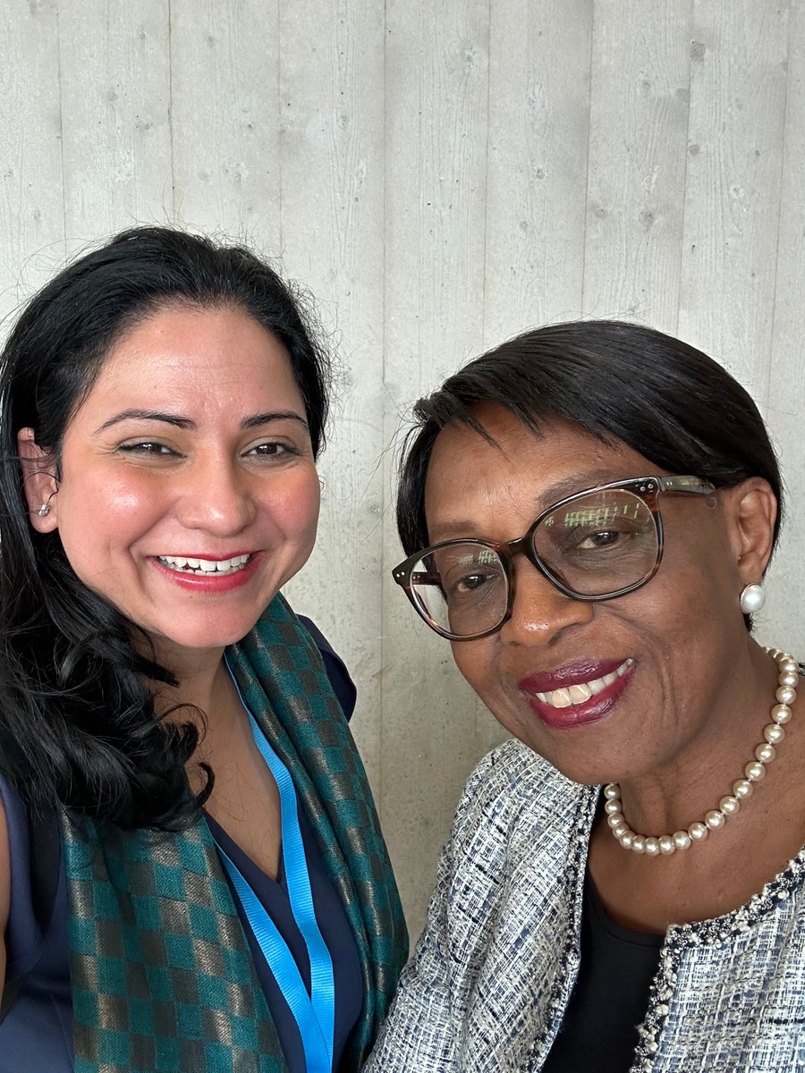 Shaping the future of health! 

Great discussion on women's leadership in health in Africa with @MoetiTshidi, Regional Director of @WHOAFRO at @WHO's #EB152. 

Get ready for our upcoming report on the topic with in-country case studies from Kenya 🇰🇪 and Nigeria 🇳🇬

 #StayTuned