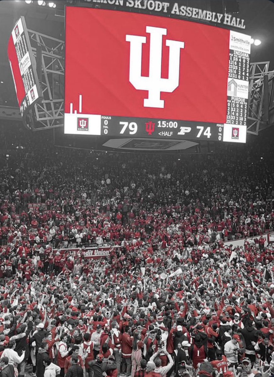 MrVBane's tweet photo. A nice addition to the school flag pole for a friendly reminder this Monday morning. Go Hoosiers! https://t.co/S6QcGnYUMD