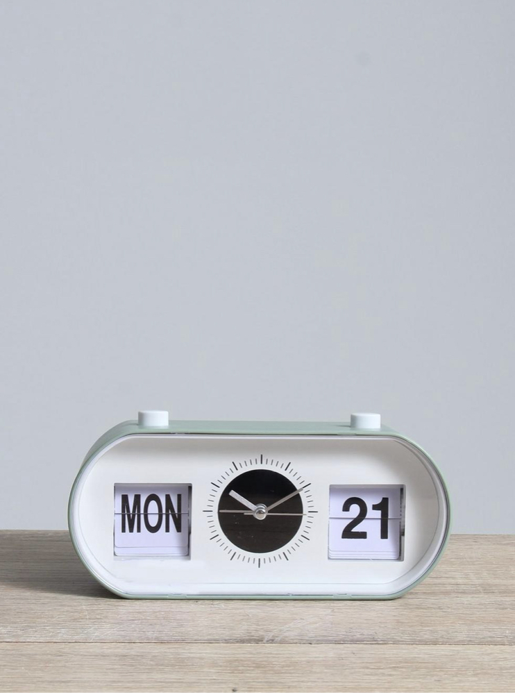 crestacentre's tweet photo. It’s back to school for the older school kids – set yourself up for success with a productive study area. Get everything you need by visiting:
PNA – Journal
Typo – Collapsible Laptop Stand
Sheet Street – Digi Clock
Mr Price Home – Lamp
#AlwaysMoreToExplore #MoreHome https://t.co/rl3oLgF5tI