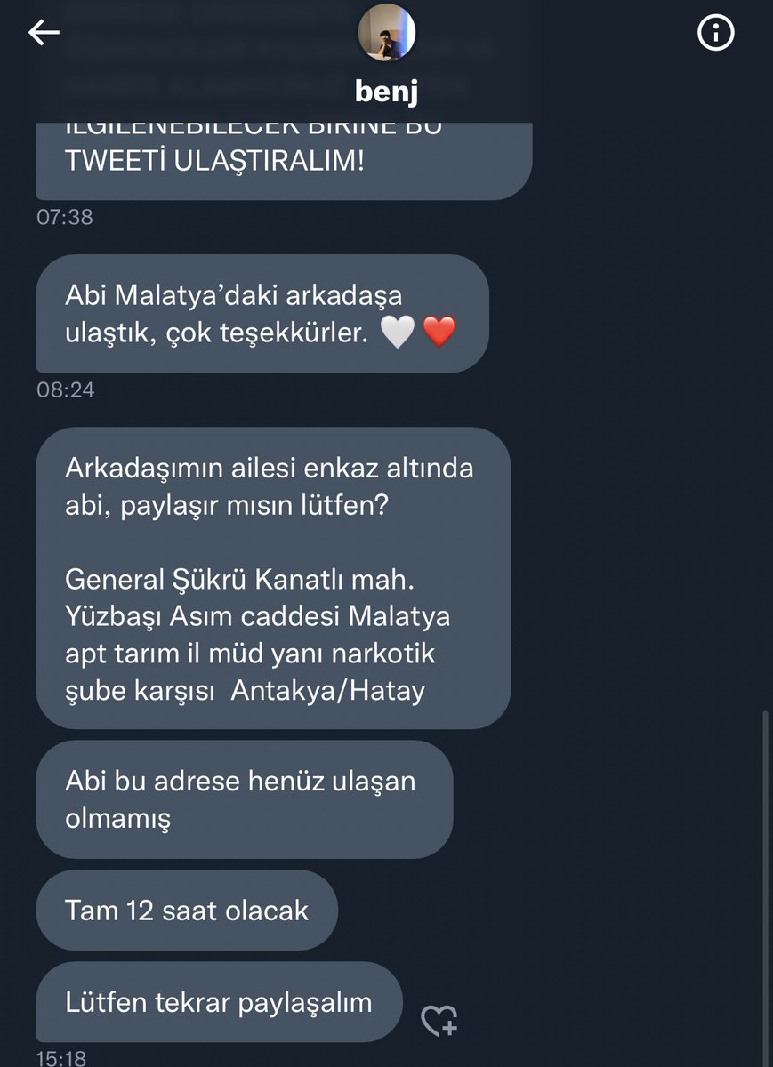 Hatay Antakya’da enkaz altında olan aileye 12 saattir yardım gitmiyor. <a href="/HatayBSB/">Hatay Büyükşehir Belediyesi</a> @hatayailesosyal <a href="/hataymem/">Hatay İl Millî Eğitim Müdürlüğü</a> <a href="/OguzhanUgur/">Oğuzhan Uğur</a>