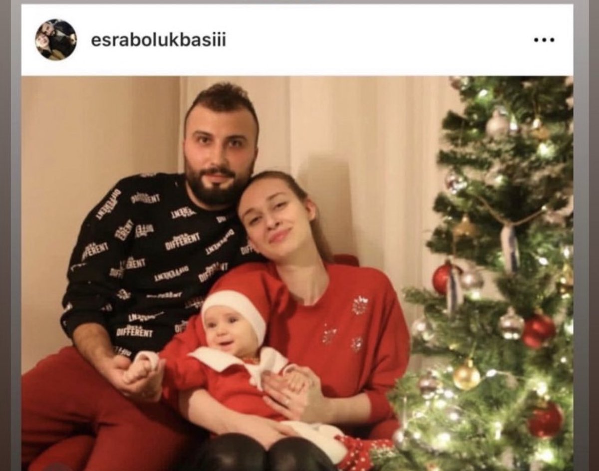 Kahramanmaraş Ebrar sites Z blok
Esra Bölükbaşı 
Mehmet Bölükbaşı 
Kızları Eliz Bölükbaşı 
Enkaz altındalar acil yardım insan gücüne ihtıyacımız var civardaki herkesi yardıma çağırıyoruz makinemiz yok hiç bi şeyimiz yok yardıma gelin #deprem <a href="/haluklevent/">Haluk Levent ( Ahbap Ekibi )</a>