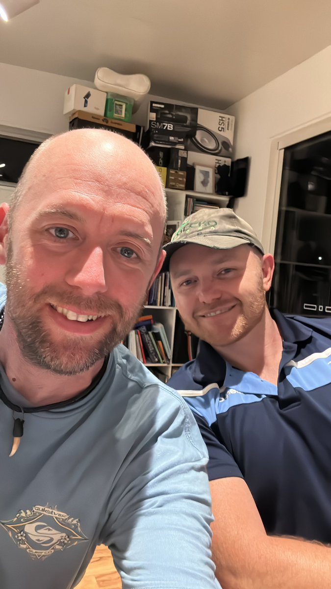alankevern's tweet photo. Such an amazing time in Adelaide with my old bestie! Spent the evening looking through pics of Frimley Park circa 2006/7 on the other side of the world!! Thanks Toby and Fam for an awesome weekend in Adelaide! https://t.co/mibVf49ULm