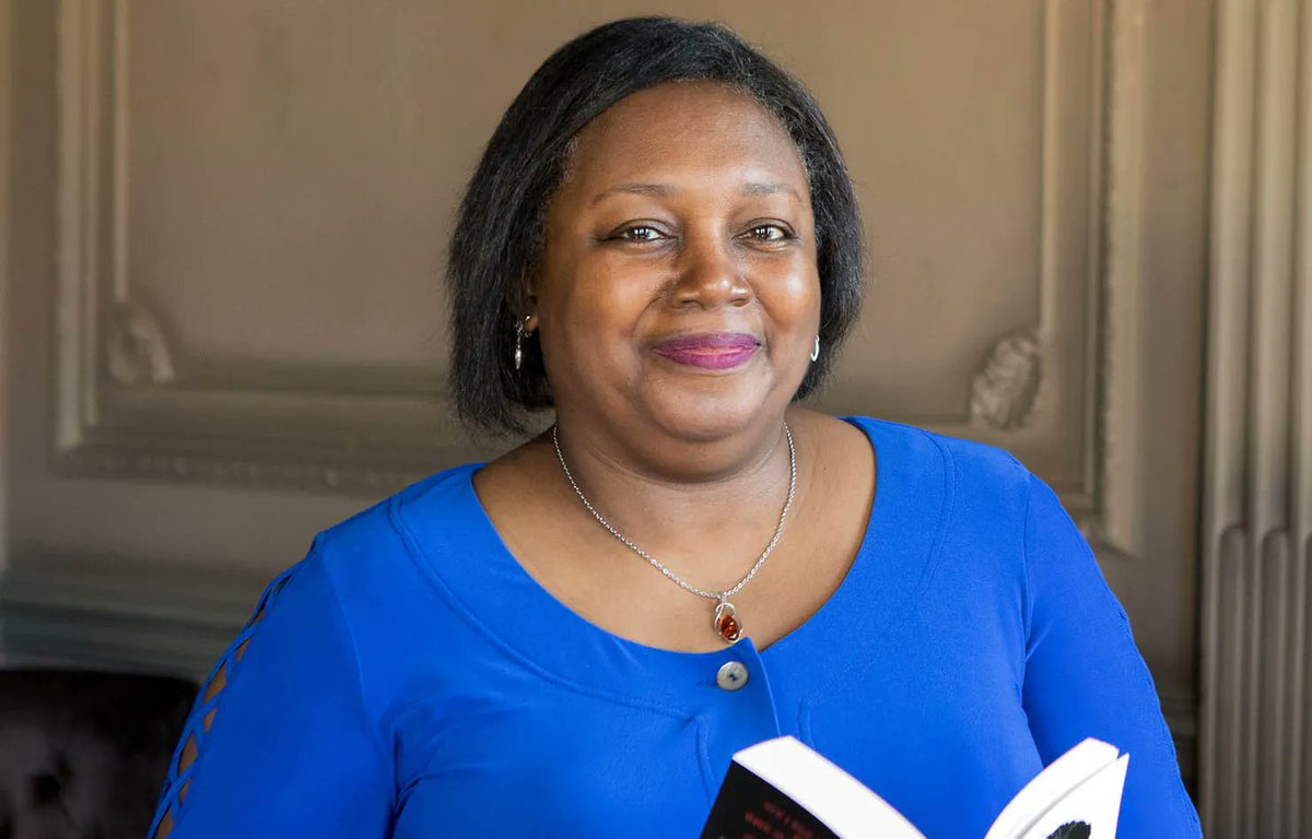 📣 Applications close this SUNDAY 12 FEB for this year's @citylit @malorieblackman scholarships for Unheard Voices. This year's scholarships fund up to £1,000 for study & are open to ALL writers, not just existing students. Don't miss out, apply now ➡️ citylit.ac.uk/malorie-blackm…