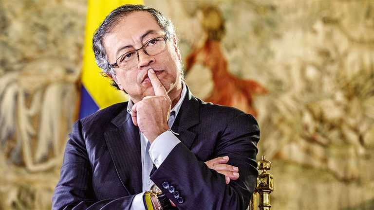wqbrokers's tweet photo. #ImprovisarEs #Pulsopais
@Datexco

¿Usted aprueba o desaprueba la manera de cómo ha manejado los temas del país el presidente Gustavo Petro?

🔁 DESAPRUEBA

💬 APRUEBA https://t.co/hH6aImmP4x