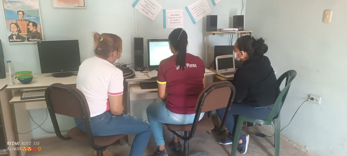 📢🧑‍💻Desde Simón Planas se celebra los #22AniversarioFundabit siendo el brazo ejecutor de las políticas educativas #22AñosDeRevoluccionTecnologica @MPPEDUCACION <a href="/Fundabitlara01/">Fundabit Lara</a> <a href="/_LaAvanzadora/">Yelitze Santaella</a> <a href="/Dimary08/">D!mary_Anzola</a> #SomosPasionBeisbol