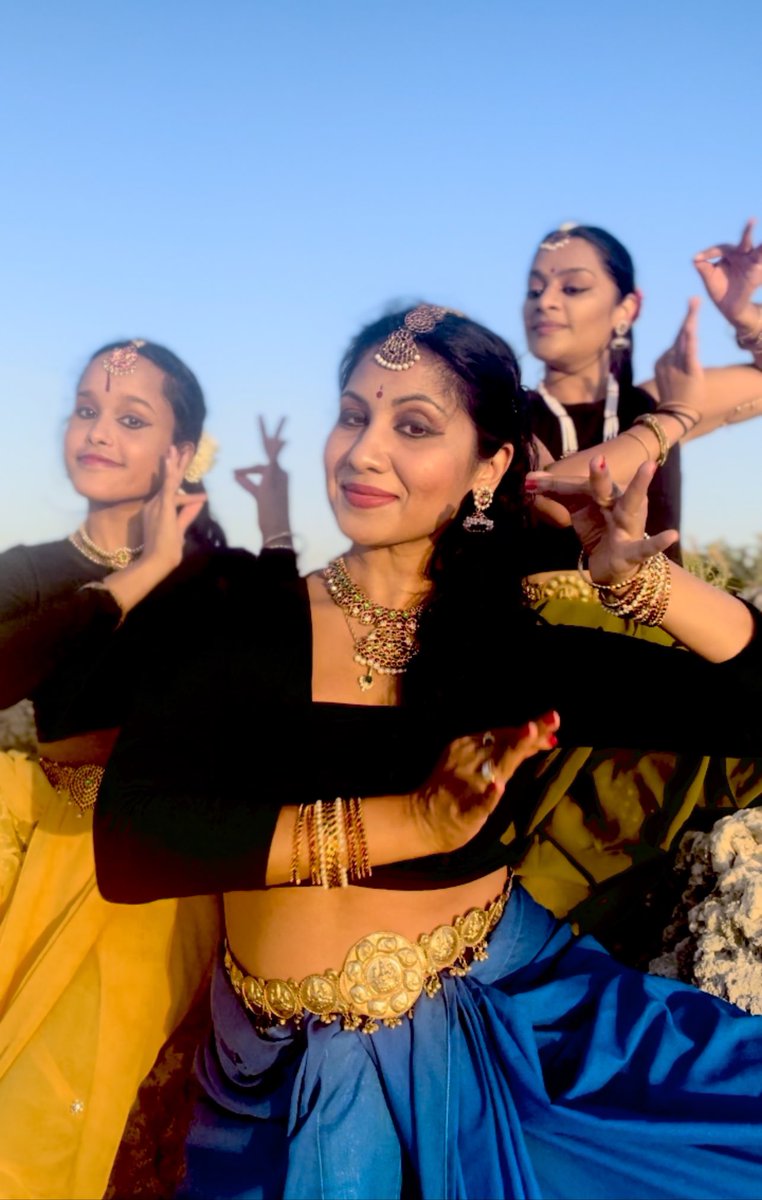 natyashastram's tweet photo. #dancereels #shastram https://t.co/axpYAbvRSZ