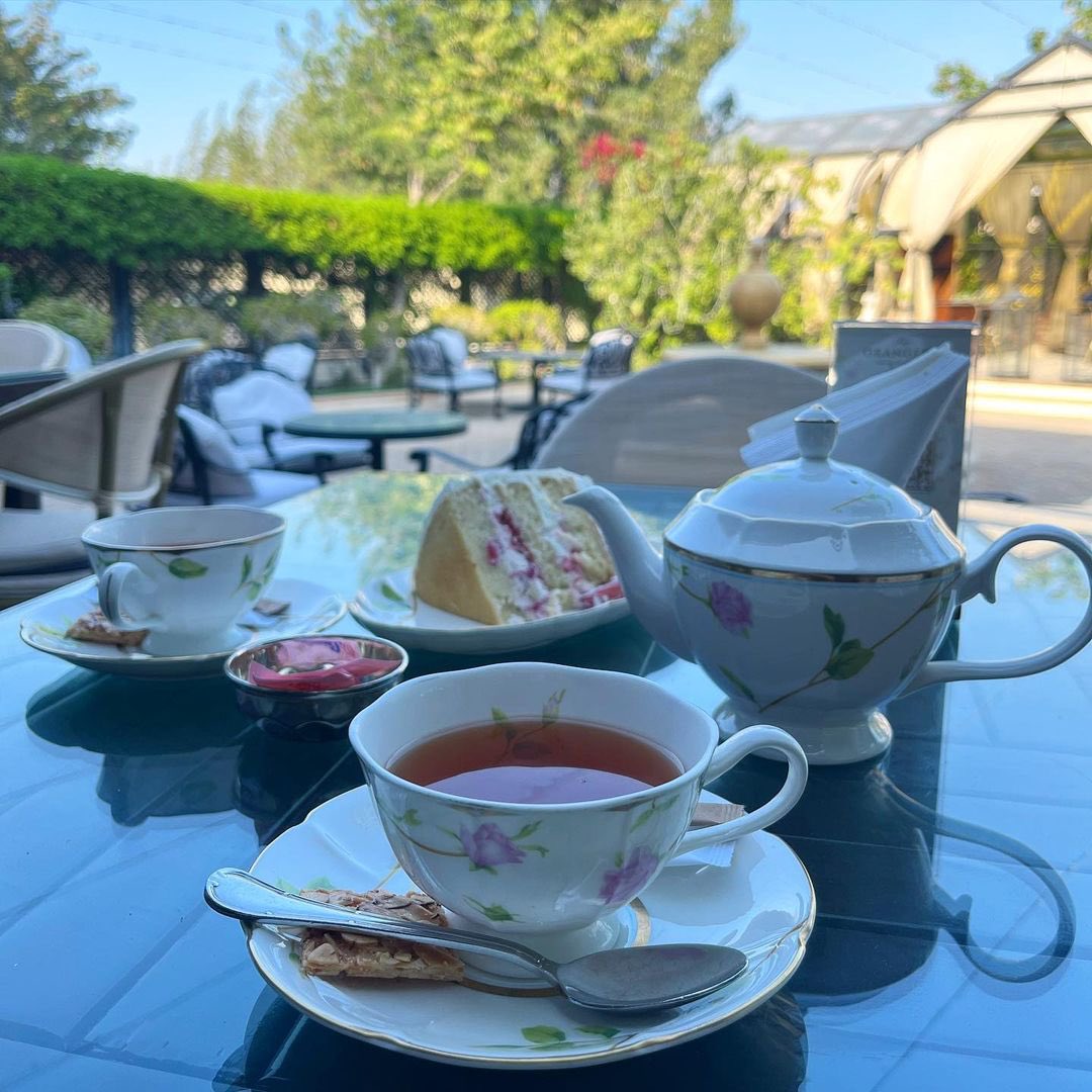 #ثريد 
.
جمعنا لكم أفضل و ألذ الاماكن الي تقدم " حلويات " في #البحرين ☕️🍰
.
🚨حياكم ⏬
. https://t.co/...