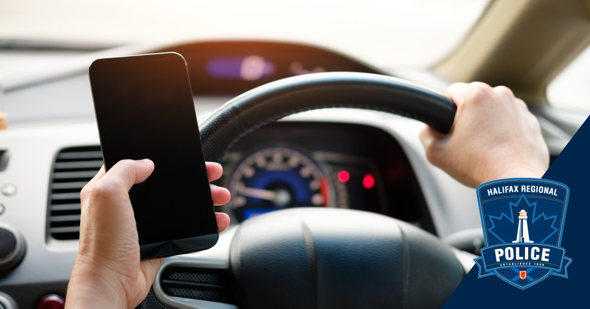 HfxRegPolice's tweet image. #SteerClear of cell phone distractions when you’re driving. Put your cell phone away, create a playlist before heading out, answer calls &amp;amp; texts when you arrive at your destination or can pull over safely. Be alert, be ready &amp;amp; be safe. #AvoidDistractions