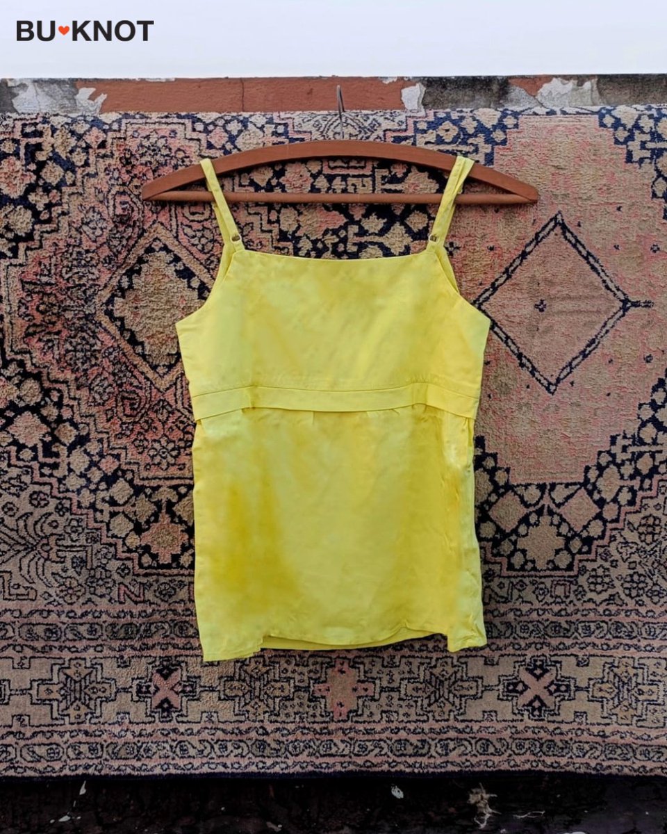 buknot's tweet photo. Slip on your slice of #comfort with our Yuzu Curd Singlet. #Available in all of our #gender free sizes from A-H!

Click the #link to #shop: https://t.co/3iOw9xZ0YU

Fabric: Tencel Modal
Colour: Lime 🍋
(Free #Shipping PAN India)

#Buknot #ComfortClothing #SustainableFashionBrand https://t.co/gbyepXAmb1