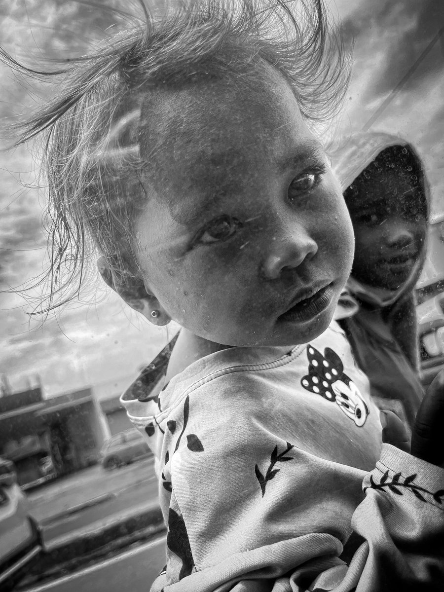 drjaytoor's tweet photo. @P_Azuro GM there 🫶🏻 would love to share some of my work of documentary photography, these are unminted. All these are personal experiences of mine trying to tell stories that are unfiltered. https://t.co/GGdCqbSHNC