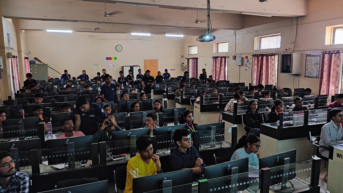 wcewlug's tweet photo. Walchand Linux Users' Group🐧 celebrates another event and it was a huge success. Our recent technical event "Metamorphosis 2K23" was a true showcase of talent and passion in our club and we could not be more proud of what we achieved . #opensource #docker #golang #wlug https://t.co/pC9Hb5BlDW