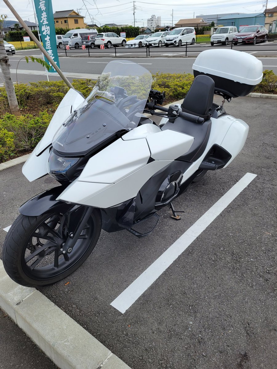 kulakula1's tweet photo. 名前：幹
性別：男
年齢：40代
住み：神奈川県
車:MAZDA PREMACY
バイク：HONDA NM4-02
クラリネット：B.CRAMPON LEGEND、R13
一言：趣味の合う人、仲良くしましょう。
#車乗りとして自己紹介
#バイク乗りとして自己紹介 
#バイク乗りと繋がりたい
#車乗りと繋がりたい
#吹奏楽
#クラリネット https://t.co/td7JStnE01