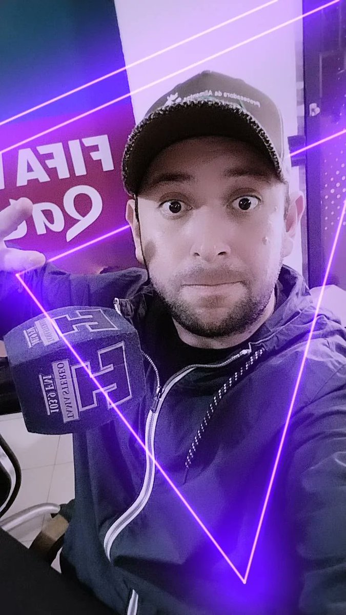 Recuerda que a nivel mundial puedes escuchar <a href="/ElShowDeLosFeos/">El Show de los Feos</a> por tamastereo.com 😎👍